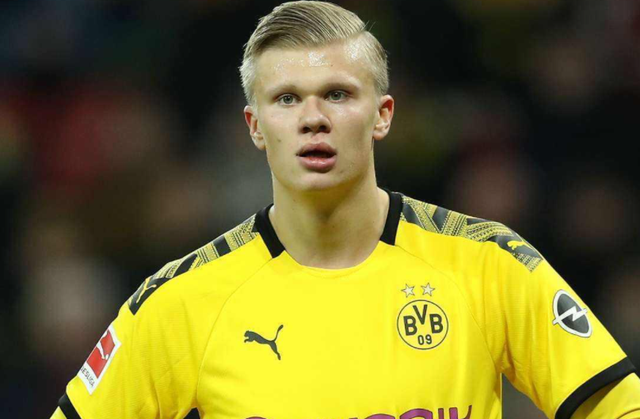 斯基拉：本菲卡正在关注科斯蒂奇，穆里尼奥对他十分赏识（斯基拉：本菲卡盯上科斯蒂奇，穆里尼奥对其青睐有加）