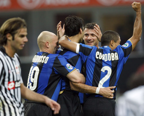 黄种人生理极限缔造者，亚洲田径单开一页，人类历史极限速度前15名（亚洲飞人改写速度极限，田径史独树一帜，跻身人类极限速度前15）