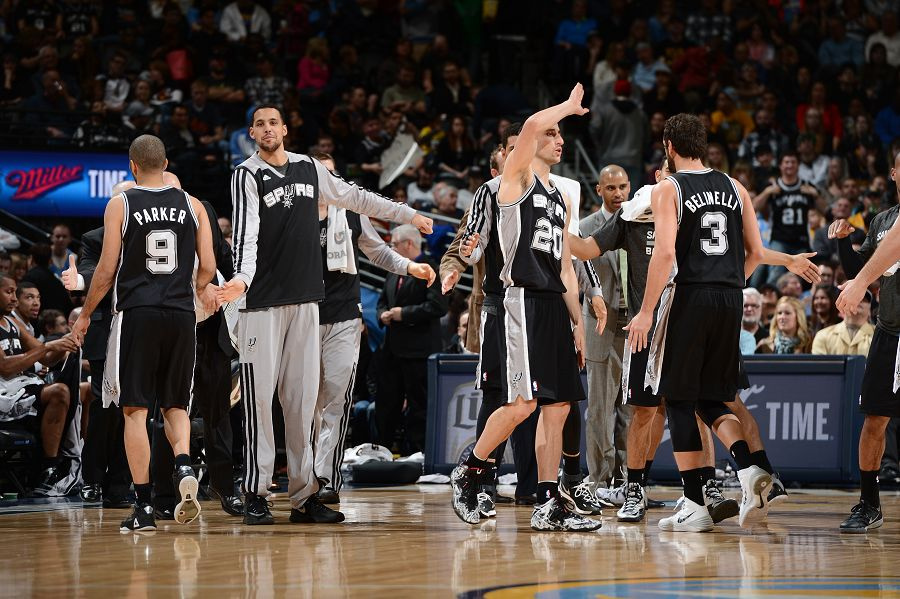 图片报：基米希在加练角球，本赛季他利用角球已送出四次助攻（图片报：基米希加强角球训练，本赛季角球助攻已达4次）