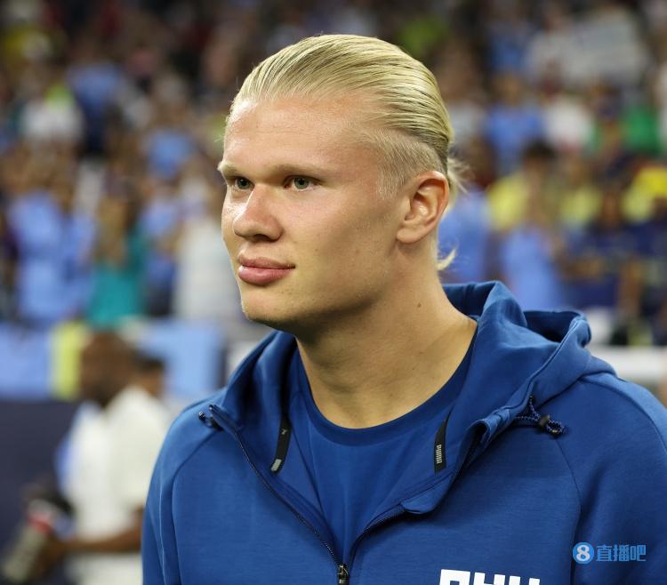 利物浦第二次在欧冠主场丢4+球，上一次是2023年2-5皇马（利物浦欧冠主场再现4+失球，上一次是2023年2-5负皇马）